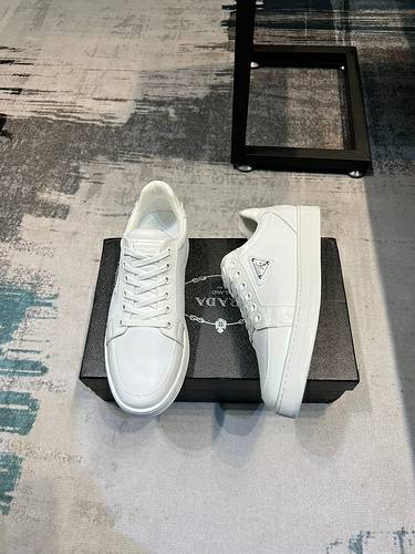 Picture of Prada Shoes Men _SKUfw157753969fw
